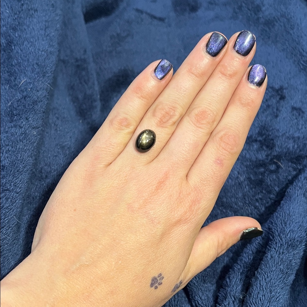 Gorgeous Black Star Sapphire Loose Genmstone